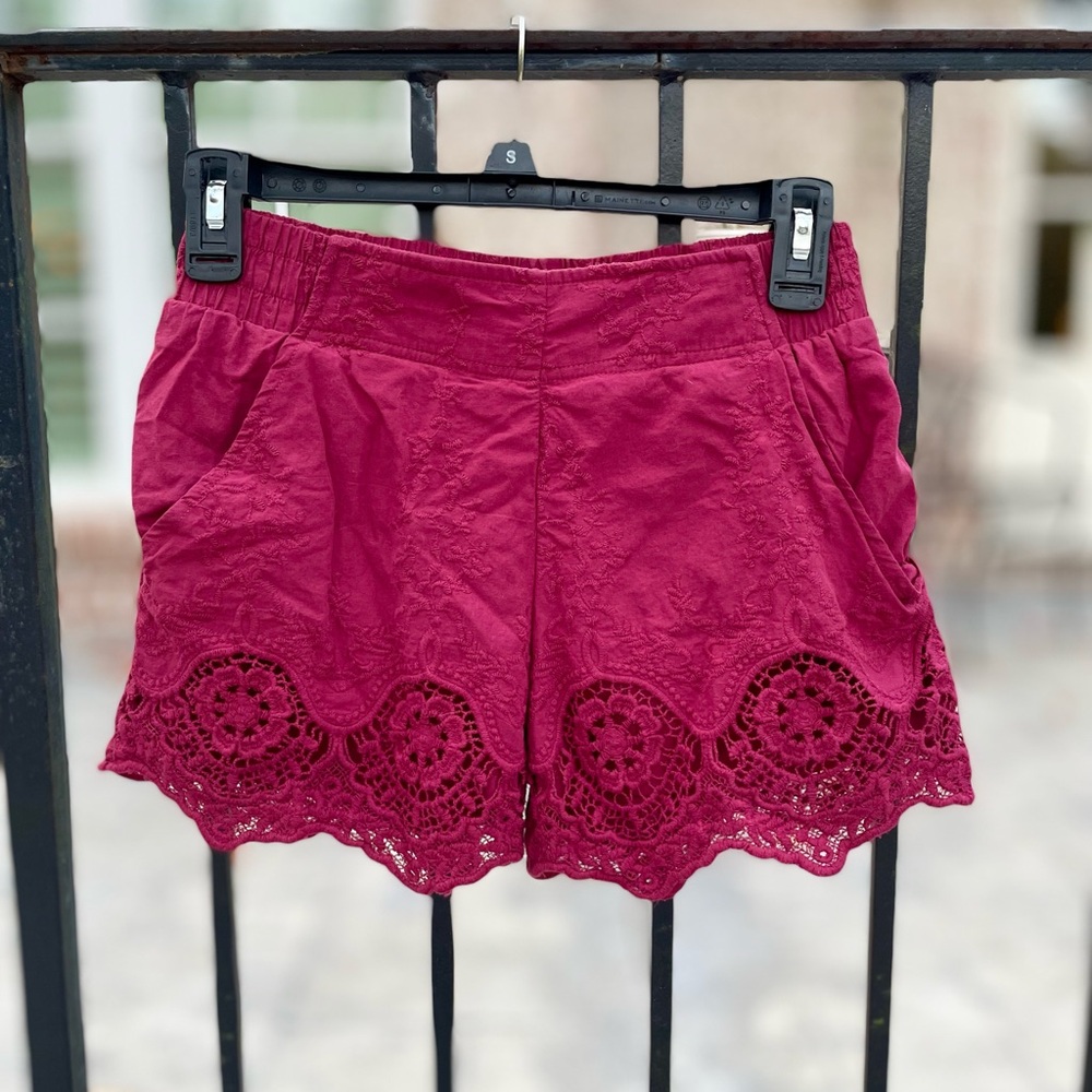 Xhilaration Women's High Waist Lace Trim Shorts - Berry Red